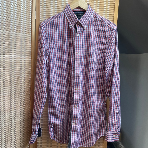 Banana Republic Tailored Slim Fit Non Iron Shirt Red Blue Check Button Down - Picture 2 of 8